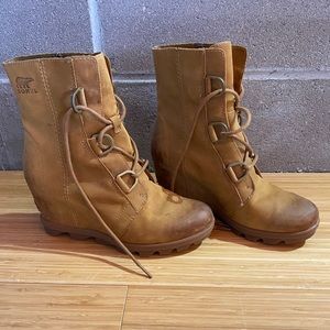 Sorel Joan of Arctic wedges